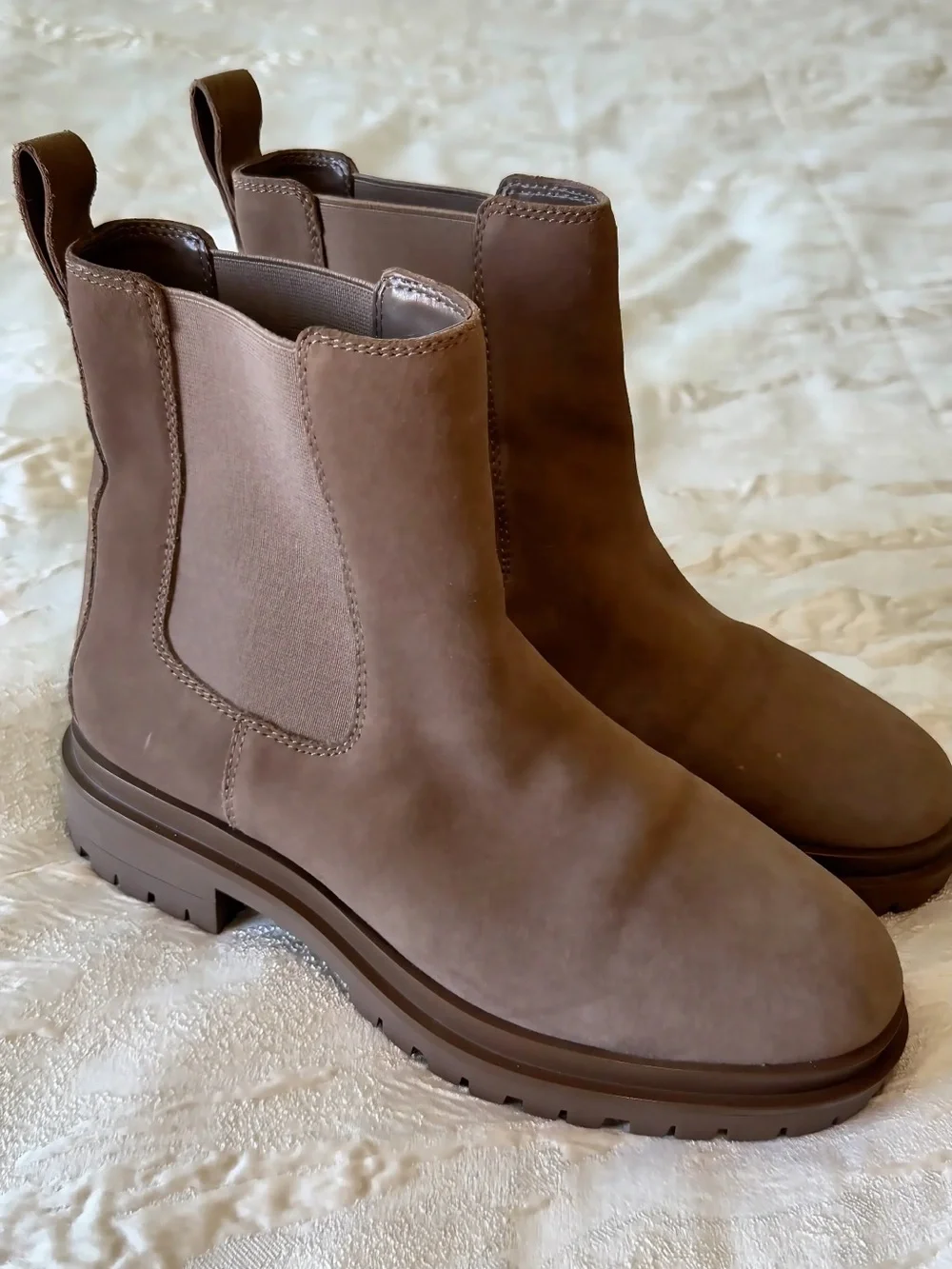 Ralph Lauren Suede Leather Chelsea Boots – women's Size 38